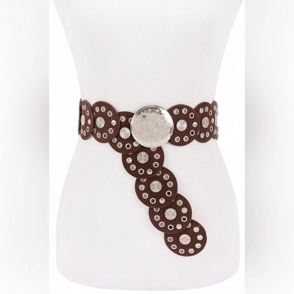 Silver Engraved Round Circle Concho Western Statement Belt